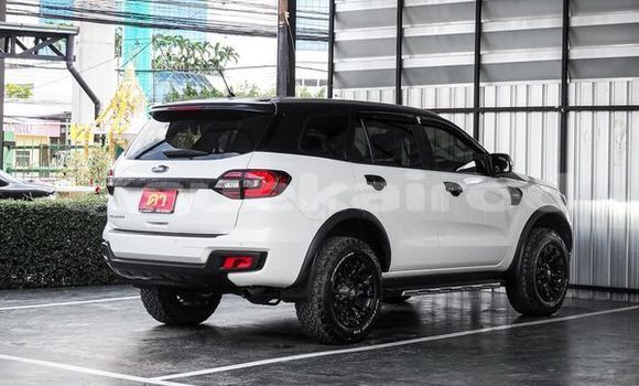 ซื้อ รถมือสอง Ford Everest ขาว รถยนต์ ใน %{เมือง} ใน กรุงเทพมหานคร ซื้อ รถมือสอง Ford Everest ขาว รถยนต์ ใน %{เมือง} ใน กรุงเทพมหานคร