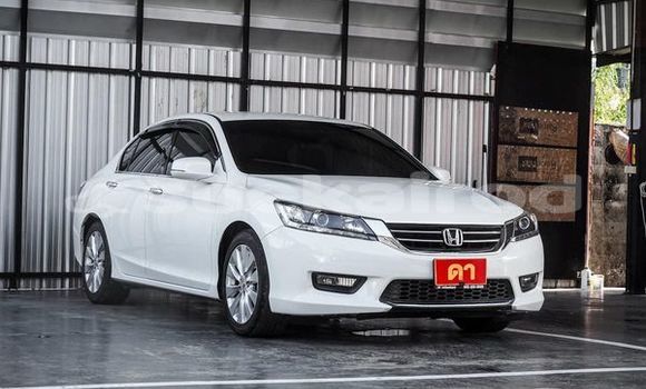 ซื้อ รถมือสอง Honda Accord ขาว รถยนต์ ใน %{เมือง} ใน กรุงเทพมหานคร ซื้อ รถมือสอง Honda Accord ขาว รถยนต์ ใน %{เมือง} ใน กรุงเทพมหานคร