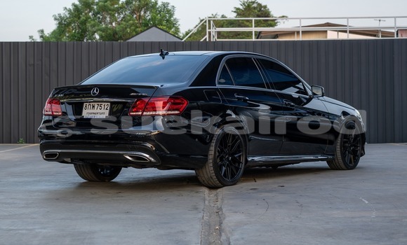 ซื้อ รถมือสอง Mercedes-Benz E200 สีดำ รถยนต์ ใน %{เมือง} ใน กรุงเทพมหานคร ซื้อ รถมือสอง Mercedes-Benz E200 สีดำ รถยนต์ ใน %{เมือง} ใน กรุงเทพมหานคร