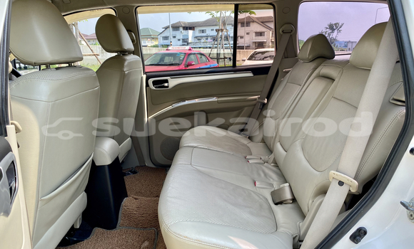 Buy Used Mitsubishi Pajero Sport White Car in Bangkok in Bangkok Buy Used Mitsubishi Pajero Sport White Car in Bangkok in Bangkok