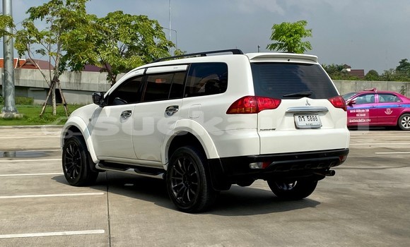 Buy Used Mitsubishi Pajero Sport White Car in Bangkok in Bangkok Buy Used Mitsubishi Pajero Sport White Car in Bangkok in Bangkok
