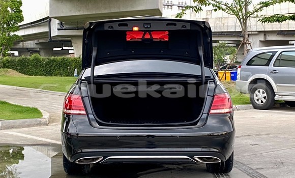ซื้อ รถมือสอง Mercedes-Benz E-Classe สีดำ รถยนต์ ใน %{เมือง} ใน กรุงเทพมหานคร ซื้อ รถมือสอง Mercedes-Benz E-Classe สีดำ รถยนต์ ใน %{เมือง} ใน กรุงเทพมหานคร