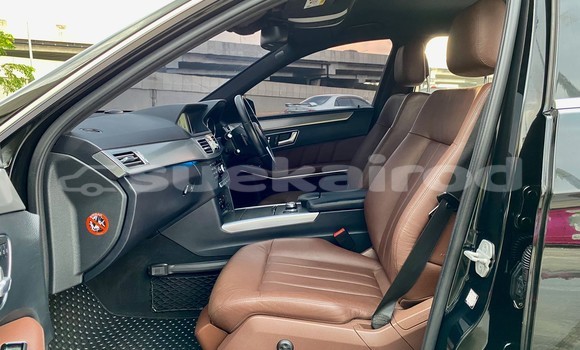 ซื้อ รถมือสอง Mercedes-Benz E-Classe สีดำ รถยนต์ ใน %{เมือง} ใน กรุงเทพมหานคร ซื้อ รถมือสอง Mercedes-Benz E-Classe สีดำ รถยนต์ ใน %{เมือง} ใน กรุงเทพมหานคร