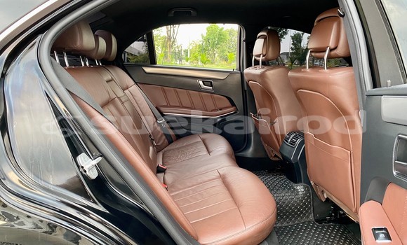 ซื้อ รถมือสอง Mercedes-Benz E-Classe สีดำ รถยนต์ ใน %{เมือง} ใน กรุงเทพมหานคร ซื้อ รถมือสอง Mercedes-Benz E-Classe สีดำ รถยนต์ ใน %{เมือง} ใน กรุงเทพมหานคร