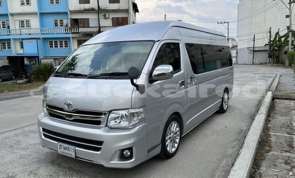 ซื้อ รถมือสอง Toyota Commuter เงิน รถยนต์ ใน %{เมือง} ใน กรุงเทพมหานคร ซื้อ รถมือสอง Toyota Commuter เงิน รถยนต์ ใน %{เมือง} ใน กรุงเทพมหานคร
