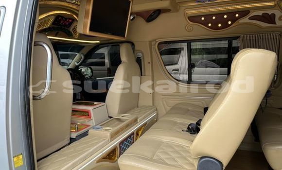 ซื้อ รถมือสอง Toyota Commuter เงิน รถยนต์ ใน %{เมือง} ใน กรุงเทพมหานคร ซื้อ รถมือสอง Toyota Commuter เงิน รถยนต์ ใน %{เมือง} ใน กรุงเทพมหานคร