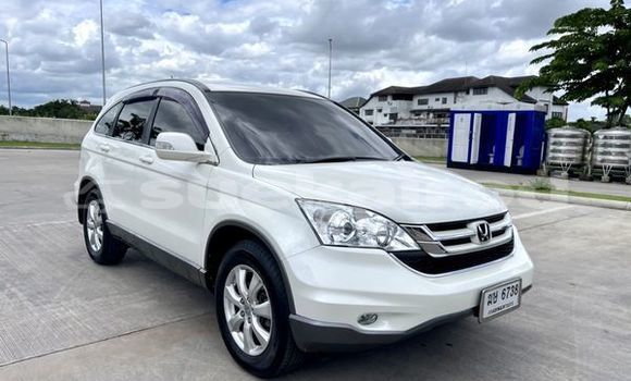 Buy Used Honda CR-V White Car in Bangkok in Bangkok Buy Used Honda CR-V White Car in Bangkok in Bangkok