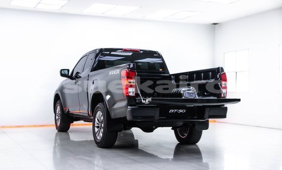 ซื้อ รถมือสอง Mazda BT-50 สีดำ รถยนต์ ใน %{เมือง} ใน กรุงเทพมหานคร ซื้อ รถมือสอง Mazda BT-50 สีดำ รถยนต์ ใน %{เมือง} ใน กรุงเทพมหานคร