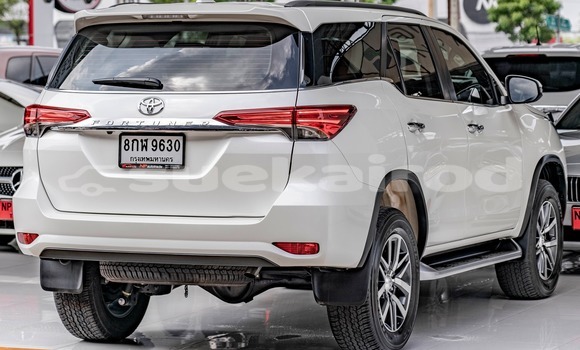 ซื้อ รถมือสอง Toyota Fortuner ขาว รถยนต์ ใน %{เมือง} ใน กรุงเทพมหานคร ซื้อ รถมือสอง Toyota Fortuner ขาว รถยนต์ ใน %{เมือง} ใน กรุงเทพมหานคร