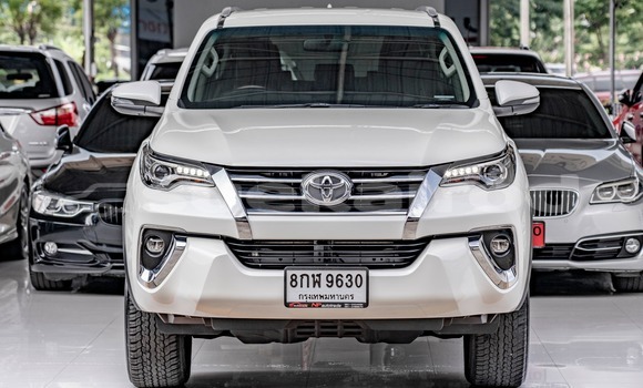 ซื้อ รถมือสอง Toyota Fortuner ขาว รถยนต์ ใน %{เมือง} ใน กรุงเทพมหานคร ซื้อ รถมือสอง Toyota Fortuner ขาว รถยนต์ ใน %{เมือง} ใน กรุงเทพมหานคร