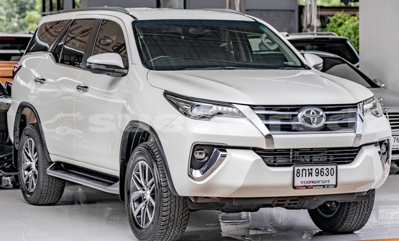 ซื้อ รถมือสอง Toyota Fortuner ขาว รถยนต์ ใน %{เมือง} ใน กรุงเทพมหานคร ซื้อ รถมือสอง Toyota Fortuner ขาว รถยนต์ ใน %{เมือง} ใน กรุงเทพมหานคร