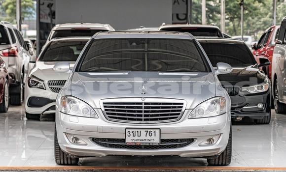 Buy Used Mercedes-Benz S-klasse Silver Car in Bangkok in Bangkok Buy Used Mercedes-Benz S-klasse Silver Car in Bangkok in Bangkok