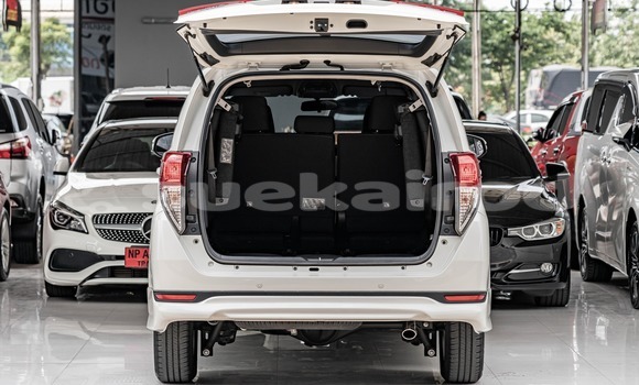 ซื้อ รถมือสอง Toyota Innova ขาว รถยนต์ ใน %{เมือง} ใน กรุงเทพมหานคร ซื้อ รถมือสอง Toyota Innova ขาว รถยนต์ ใน %{เมือง} ใน กรุงเทพมหานคร