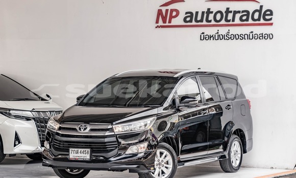 Buy Used Toyota Innova Black Car in Bangkok in Bangkok