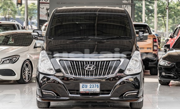 Buy Used Hyundai H1 Black Car in Bangkok in Bangkok Buy Used Hyundai H1 Black Car in Bangkok in Bangkok