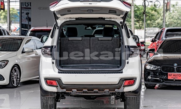 Buy Used Ford Everest White Car in Bangkok in Bangkok Buy Used Ford Everest White Car in Bangkok in Bangkok