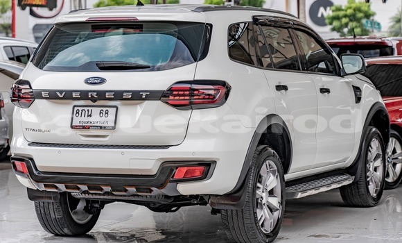 Buy Used Ford Everest White Car in Bangkok in Bangkok Buy Used Ford Everest White Car in Bangkok in Bangkok