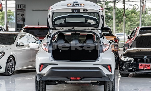 Buy Used Toyota Corolla Cross White Car in Bangkok in Bangkok Buy Used Toyota Corolla Cross White Car in Bangkok in Bangkok