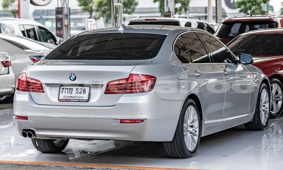 ซื้อ รถมือสอง BMW 5–Series เงิน รถยนต์ ใน %{เมือง} ใน กรุงเทพมหานคร ซื้อ รถมือสอง BMW 5–Series เงิน รถยนต์ ใน %{เมือง} ใน กรุงเทพมหานคร