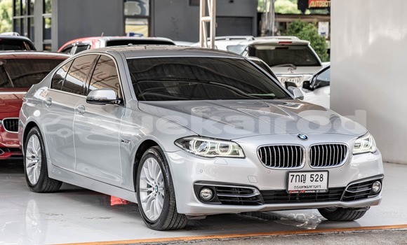 ซื้อ รถมือสอง BMW 5–Series เงิน รถยนต์ ใน %{เมือง} ใน กรุงเทพมหานคร ซื้อ รถมือสอง BMW 5–Series เงิน รถยนต์ ใน %{เมือง} ใน กรุงเทพมหานคร