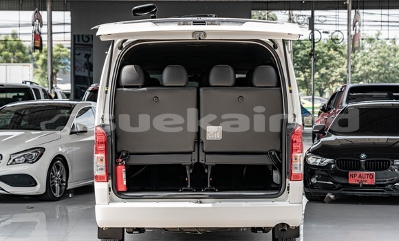 Buy Used Toyota Ventury White Car in Bangkok in Bangkok Buy Used Toyota Ventury White Car in Bangkok in Bangkok