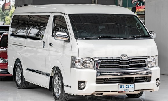 Buy Used Toyota Ventury White Car in Bangkok in Bangkok Buy Used Toyota Ventury White Car in Bangkok in Bangkok