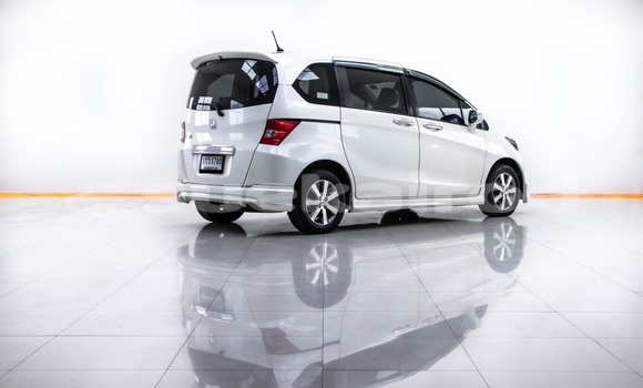 ซื้อ รถมือสอง Honda Freed ขาว รถยนต์ ใน %{เมือง} ใน กรุงเทพมหานคร ซื้อ รถมือสอง Honda Freed ขาว รถยนต์ ใน %{เมือง} ใน กรุงเทพมหานคร