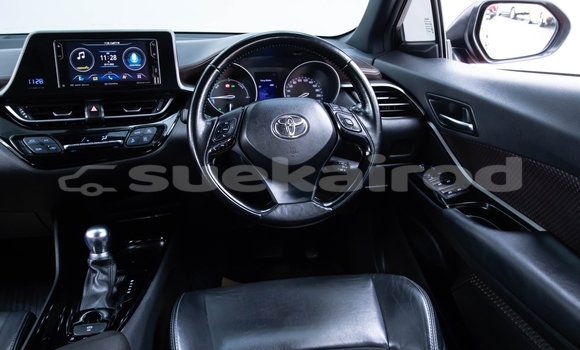 ซื้อ รถมือสอง Toyota C-HR สีแดง รถยนต์ ใน %{เมือง} ใน กรุงเทพมหานคร ซื้อ รถมือสอง Toyota C-HR สีแดง รถยนต์ ใน %{เมือง} ใน กรุงเทพมหานคร