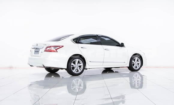 ซื้อ รถมือสอง Nissan Teana ขาว รถยนต์ ใน %{เมือง} ใน กรุงเทพมหานคร ซื้อ รถมือสอง Nissan Teana ขาว รถยนต์ ใน %{เมือง} ใน กรุงเทพมหานคร