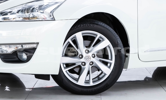 ซื้อ รถมือสอง Nissan Teana ขาว รถยนต์ ใน %{เมือง} ใน กรุงเทพมหานคร ซื้อ รถมือสอง Nissan Teana ขาว รถยนต์ ใน %{เมือง} ใน กรุงเทพมหานคร