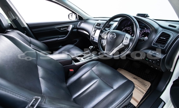 ซื้อ รถมือสอง Nissan Teana ขาว รถยนต์ ใน %{เมือง} ใน กรุงเทพมหานคร ซื้อ รถมือสอง Nissan Teana ขาว รถยนต์ ใน %{เมือง} ใน กรุงเทพมหานคร