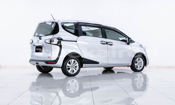 ซื้อ รถมือสอง Toyota Sienta อื่น ๆ รถยนต์ ใน %{เมือง} ใน กรุงเทพมหานคร ซื้อ รถมือสอง Toyota Sienta อื่น ๆ รถยนต์ ใน %{เมือง} ใน กรุงเทพมหานคร