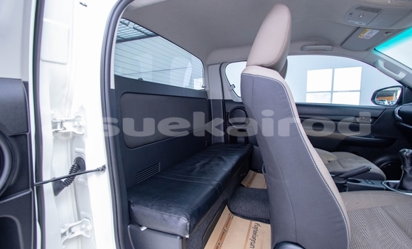 Buy Used Toyota Hiluxe Revo White Car in Bangkok in Bangkok Buy Used Toyota Hiluxe Revo White Car in Bangkok in Bangkok