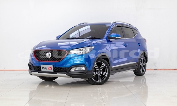 ซื้อ รถมือสอง MG ZS สีน้ำเงิน รถยนต์ ใน %{เมือง} ใน กรุงเทพมหานคร