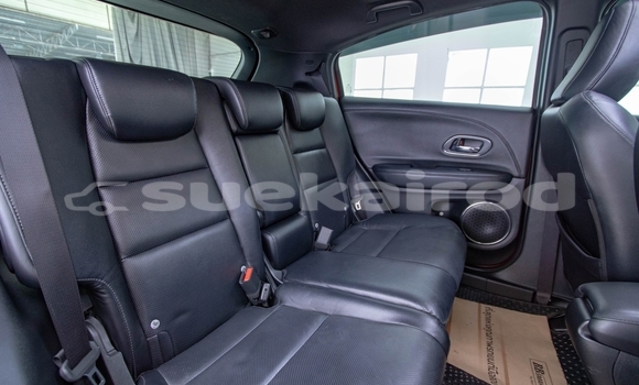 Buy Used Honda HR-V Red Car in Bangkok in Bangkok Buy Used Honda HR-V Red Car in Bangkok in Bangkok