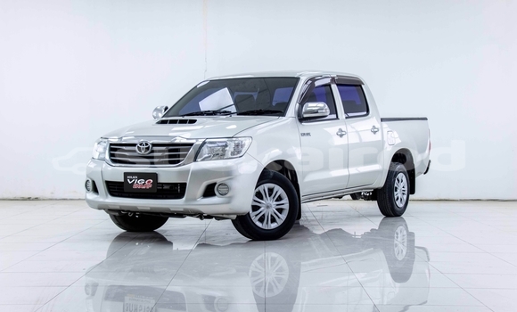 ซื้อ รถมือสอง Toyota Hiluxe VIGO อื่น ๆ รถยนต์ ใน %{เมือง} ใน กรุงเทพมหานคร