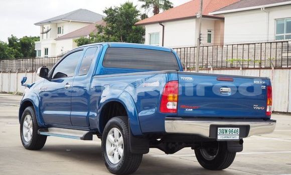 Buy Used Toyota Hiluxe VIGO Blue Car in Bangkok in Bangkok Buy Used Toyota Hiluxe VIGO Blue Car in Bangkok in Bangkok