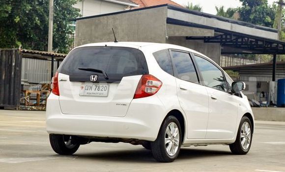 ซื้อ รถมือสอง Honda Jazz ขาว รถยนต์ ใน %{เมือง} ใน กรุงเทพมหานคร ซื้อ รถมือสอง Honda Jazz ขาว รถยนต์ ใน %{เมือง} ใน กรุงเทพมหานคร