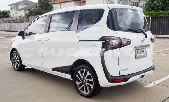 Buy Used Toyota Sienta White Car in Bangkok in Bangkok Buy Used Toyota Sienta White Car in Bangkok in Bangkok