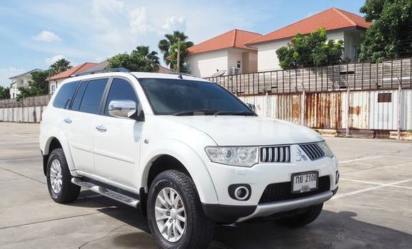 ซื้อ รถมือสอง Mitsubishi Pajero ขาว รถยนต์ ใน %{เมือง} ใน กรุงเทพมหานคร ซื้อ รถมือสอง Mitsubishi Pajero ขาว รถยนต์ ใน %{เมือง} ใน กรุงเทพมหานคร