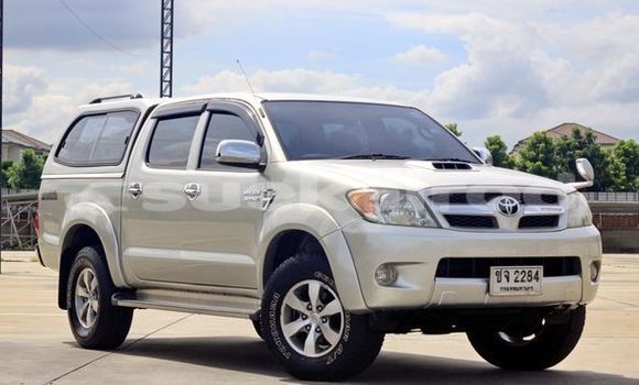 ซื้อ รถมือสอง Toyota Hiluxe VIGO สีน้ำตาล รถยนต์ ใน %{เมือง} ใน กรุงเทพมหานคร ซื้อ รถมือสอง Toyota Hiluxe VIGO สีน้ำตาล รถยนต์ ใน %{เมือง} ใน กรุงเทพมหานคร