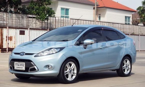 ซื้อ รถมือสอง Ford Fiesta อื่น ๆ รถยนต์ ใน %{เมือง} ใน กรุงเทพมหานคร