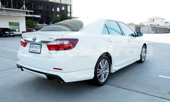 ซื้อ รถมือสอง Toyota Camry ขาว รถยนต์ ใน %{เมือง} ใน กรุงเทพมหานคร ซื้อ รถมือสอง Toyota Camry ขาว รถยนต์ ใน %{เมือง} ใน กรุงเทพมหานคร