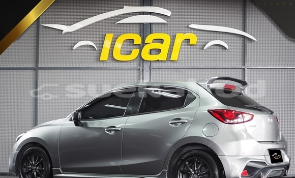 ซื้อ รถมือสอง Mazda 2 เงิน รถยนต์ ใน %{เมือง} ใน กรุงเทพมหานคร ซื้อ รถมือสอง Mazda 2 เงิน รถยนต์ ใน %{เมือง} ใน กรุงเทพมหานคร