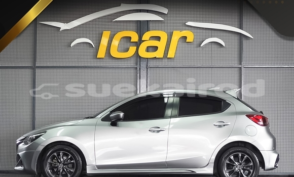 ซื้อ รถมือสอง Mazda 2 เงิน รถยนต์ ใน %{เมือง} ใน กรุงเทพมหานคร ซื้อ รถมือสอง Mazda 2 เงิน รถยนต์ ใน %{เมือง} ใน กรุงเทพมหานคร