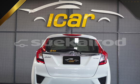 ซื้อ รถมือสอง Honda Jazz ขาว รถยนต์ ใน %{เมือง} ใน กรุงเทพมหานคร ซื้อ รถมือสอง Honda Jazz ขาว รถยนต์ ใน %{เมือง} ใน กรุงเทพมหานคร