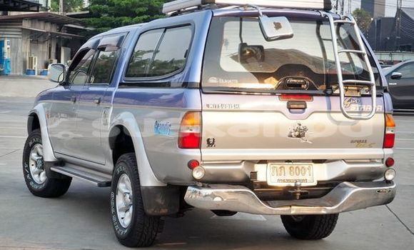 ซื้อ รถมือสอง Mitsubishi Grandis สีน้ำเงิน รถยนต์ ใน %{เมือง} ใน กรุงเทพมหานคร ซื้อ รถมือสอง Mitsubishi Grandis สีน้ำเงิน รถยนต์ ใน %{เมือง} ใน กรุงเทพมหานคร