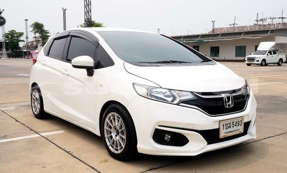 ซื้อ รถมือสอง Honda Jazz ขาว รถยนต์ ใน %{เมือง} ใน กรุงเทพมหานคร ซื้อ รถมือสอง Honda Jazz ขาว รถยนต์ ใน %{เมือง} ใน กรุงเทพมหานคร