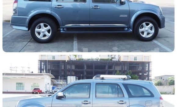 Buy Used Isuzu MU-7 Silver Car in Bangkok in Bangkok Buy Used Isuzu MU-7 Silver Car in Bangkok in Bangkok