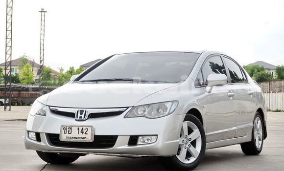 ซื้อ รถมือสอง Honda Civic เงิน รถยนต์ ใน %{เมือง} ใน กรุงเทพมหานคร
